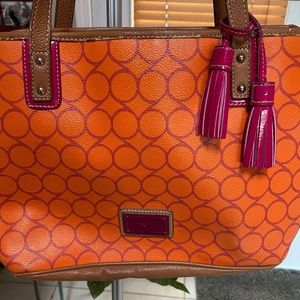 “Nine West” bag.